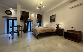 Boutique At Historic Centrum-With Free Parking